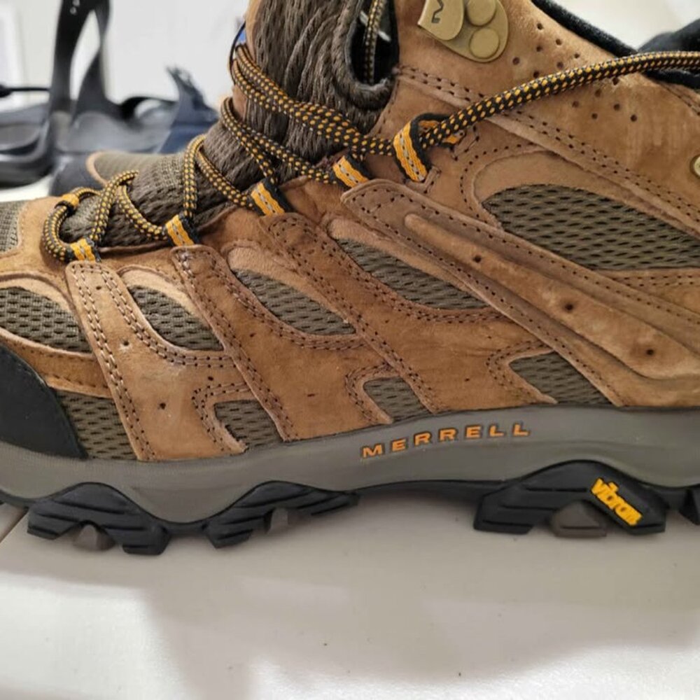 Merrell Men's Moab 3 Mid Waterproof Boots- Size 12- NEW